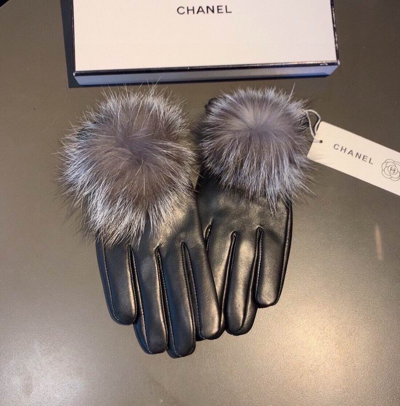 Chanel Gloves M L 110515